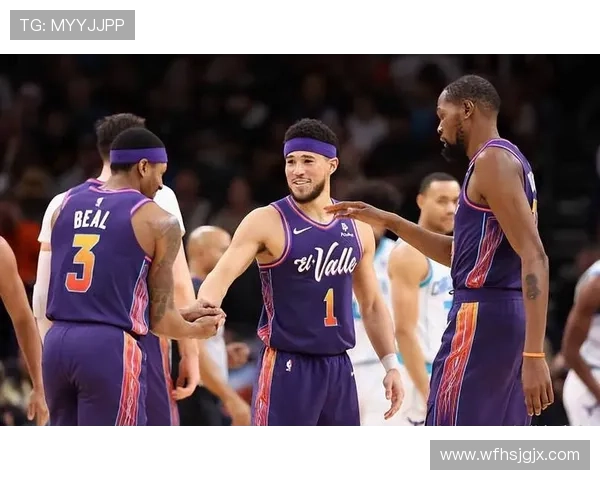 布克：作为球队领袖责任重大 对新赛季充满期待